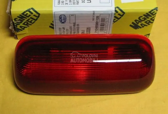 Trece Stop Svetlo,Stop Lampa za Fiat Doblo od 2001. do 2009. god.