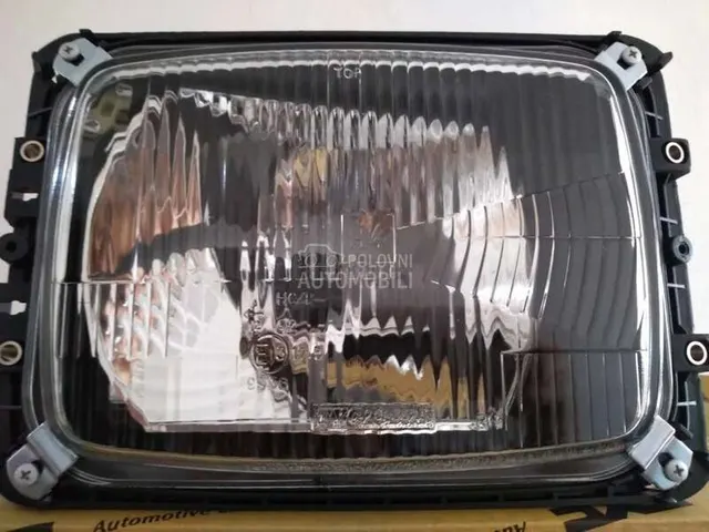 Far Mercedes 207,307