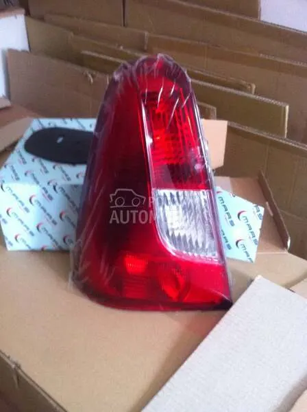 Stop Svetlo Stop Lampa za Dacia Logan od 2005. do 2008. god. - 6001546795