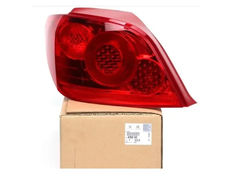 Stop Svetlo, Stop Lampa Peugeot 307 2005-2007 - DESNO — Peugeot 307
