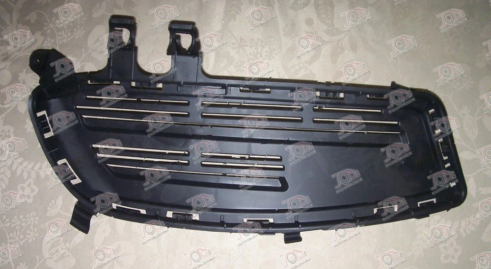 Rešetka Prednjeg Branika Unutrašnja (Amg Line) Mercedes A Class (W176) 2012-2015 - LEVO — Mercedes A-Class (W176)