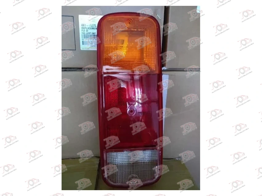 Staklo Stop Svetla Mercedes 207/307 1977-1995 — Mercedes 207/307