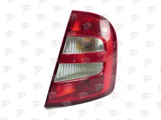 Stop Svetlo 3/5 Vrata Škoda Fabia 1999-2004 - DESNO — Škoda Fabia I