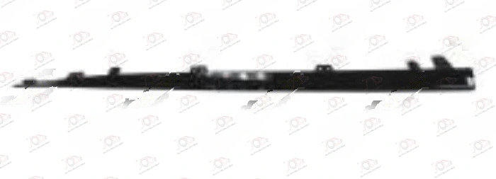 Lajsna Sajtne Zadnjih Vrata Sjaj-Crna (A35 Amg) Mercedes A Class (V177) Sedan (od 2018.) - DESNO — Mercedes A-Class Sedan (V177)