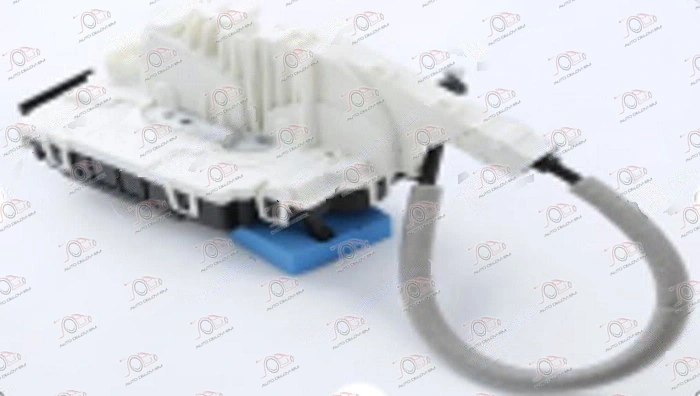 Brava Zadnjih Vrata Električna (4 PIN) Mercedes C (204) 2007-2011 - DESNO — Mercedes C-Class (W204)