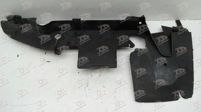 Nosač Hladnjaka Vertikalni Plastični (2.4/2.8 Benzin) Audi A6 2008-2011 - LEVO — Audi A6 (C6)