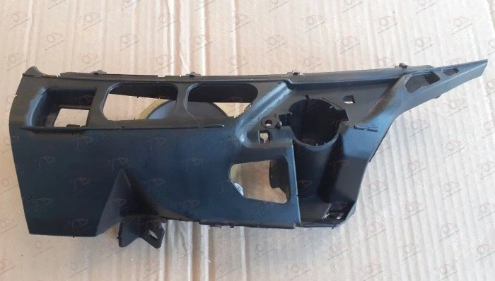 Nosač Prednjeg Branika Bočni Plastični (R) Volkswagen Golf 6 2008-2013 - LEVO — Volkswagen Golf 6