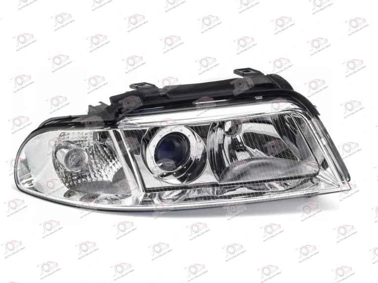 Far Audi A4 1999-2000 - DESNO — Audi A4 (B5)