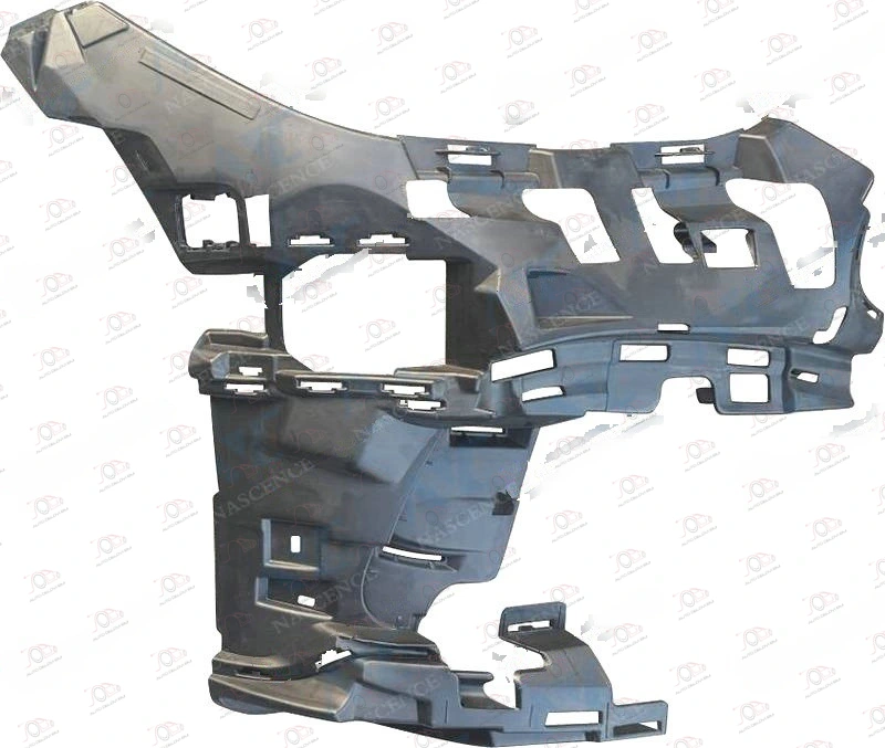 Sina Prednjeg Branika Bočna Plast. Amg Mercedes C Class (W206) SDN/S.W. 21- Avantgarde Line - DESNO — Mercedes C-Class (W206)