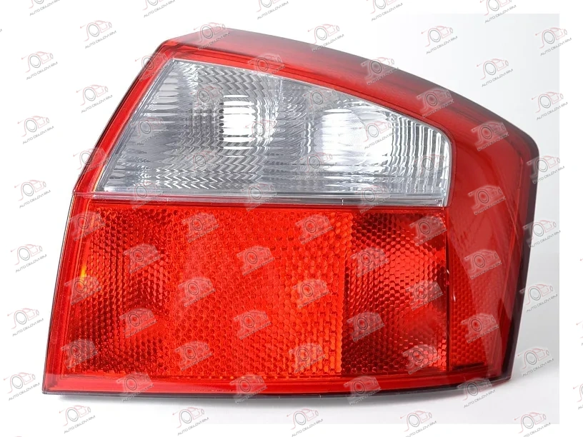 Stop Svetlo Audi A4 2000-2004 - DESNO — Audi A4 (B6)