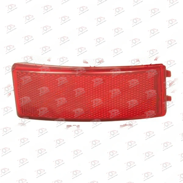 Katadiopter u Zadnjem Braniku Ford Focus C-Max 2003-2007 - DESNO — Ford Focus C-Max