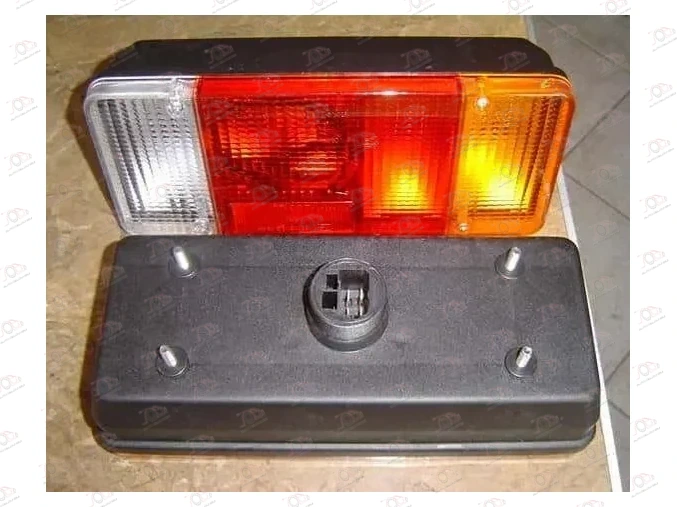 Stop Svetlo Iveco Daily (veliki prekidac) 2000-2007 - DESNO — Iveco Daily (2000-2007)