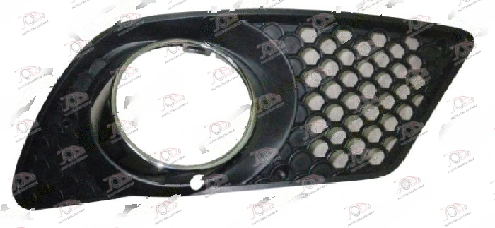 Rešetka Prednjeg Branika (Hrom Okvir) (Amg-Line) Mercedes C (204) 2007-2011 - DESNO — Mercedes C-Class (W204)
