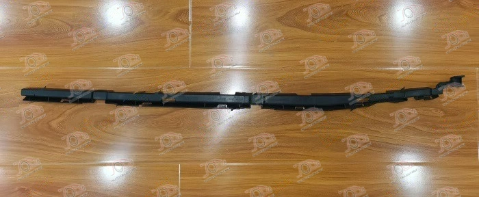 Nosač Plasticne Sajtne Zadnji Plastični Mercedes Gla (X156) (od 2013.) — Mercedes Gla (x156