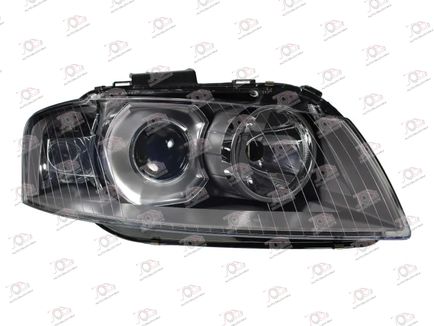 Far Xenon Audi A3 2003-2005 - DESNO — Audi A3