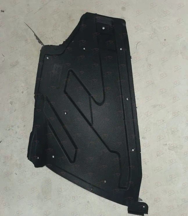 Zaštita Motora (Zadnji Deo) Plastična Mercedes Gla (X156) (od 2013.) — Mercedes Gla (x156 (2013–2026.)
