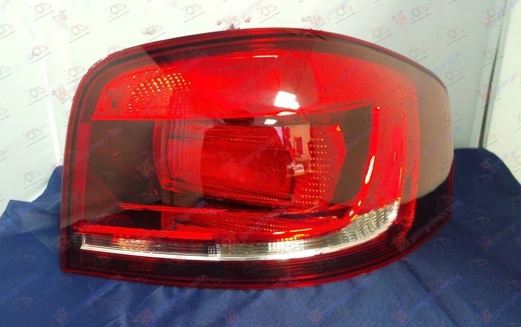 Stop Lampa 3 Vrata 10- (Marelli) Audi A3 2008-2013 — Audi A3 (2008–2013.)