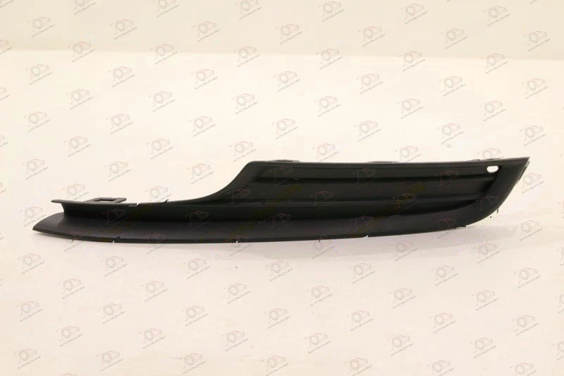 Rešetka Prednjeg Branika Donja Volkswagen Golf Variant/Alltrack 2013-2017 — Volkswagen Golf 7 Variant (2013–2017.)