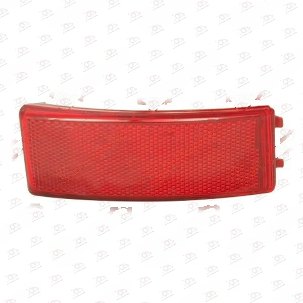 Katadiopter u Zadnjem Braniku Ford Focus C-Max 2007-2010 - DESNO, strana: desno — Ford Focus C-Max (2007–2010.)