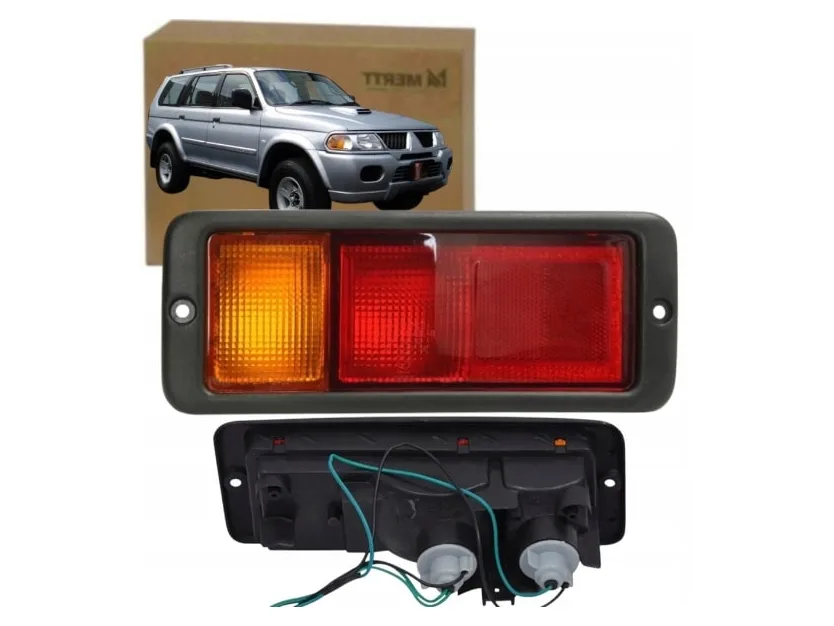 Stop Svetlo Mitsubishi Pajero 1992-1995 - DESNO — Mitsubishi Pajero