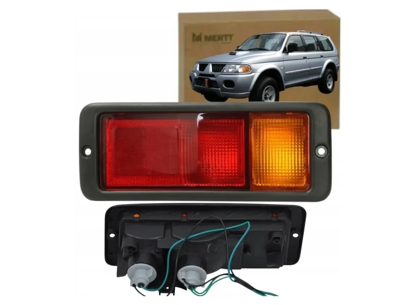 Stop Svetlo Mitsubishi Pajero 1996-2001 - LEVO — Mitsubishi Pajero